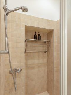 La Via di Nandi - Triest - 4