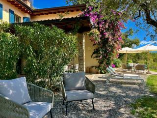Neu- Villa Ventinove zauberhaft renovierte Landhausvilla mit traumhaftem 180-Seeblick und Park - Gardone Riviera - 7