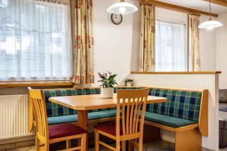 Kuenz Dolomites App Drau - 1