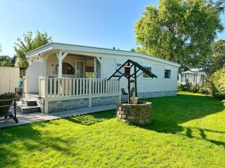 Chalet 513 op Recreatiepark De Wielen - Sint Maarten - 0