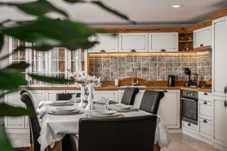 Luxurious and Royal Apartment in the Old Town - Bratislava - 0