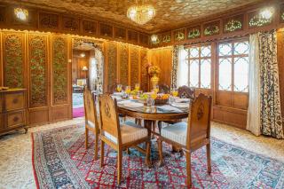 LohonoStays Harmukh Houseboat - Nagīn Bāgh - 9