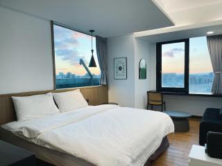 小隱居Hermit Dorm-聖雄商旅 - 3