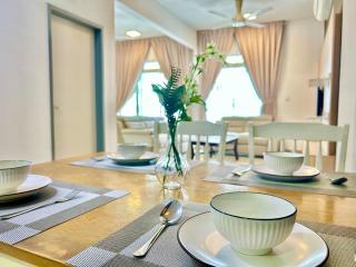 Cozy Home 1-9pax near MSU, Stadium Shah Alam Sec13 - Shah Alam - 8