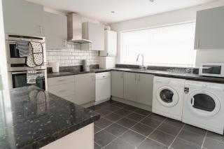Prenton House, 3BR Close to Liverpool - Birkenhead - 6