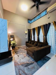 khalish homestay kluang - 5