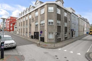 The Swan House by Heimaleiga - 2