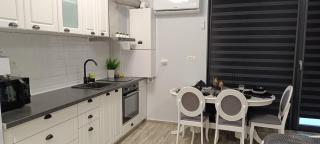 Rusky Black&White - Mamaia Nord – Năvodari - 3