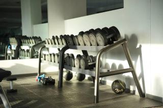 Pool View Apartment @Embassy Gardens - 2