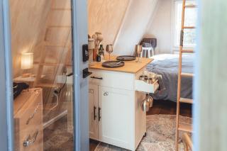 Blue Brambler Glamping A-Frame - Rockbridge - 8