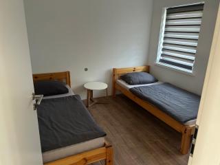 Gästewohnung gesamte Unterkunft- TV- Internet - 4