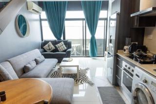 Skyline 1 Bed Loft @Embassy Gardens - Cantonments - 0