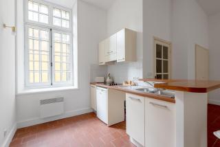 superbe appartement avec cour dans la bastide - Carcassonne - 4