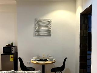 Cozy minimal suite - Accra - 6