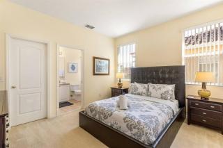 527 - Beautiful Mediterranean Style Villa Close to Disney with Private Pool and Spa - Davenport - 6