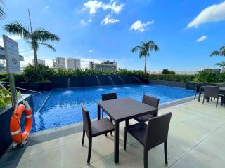 Cozy Penthouse 2BR Suite w Balcony - Amazing Manila Bay View and City Skyline near MOA - Manilla - 3