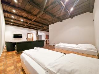 RAJ Living - 6 Room House with Terrace and Parking - 30 Min Messe DUS - Mönchengladbach - 6
