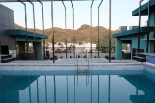Suvin Residency with Rooftop Swimming Pool - Udaipur - 8
