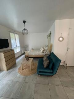 Grand Studio neuf - Aulnay-sous-Bois - 3