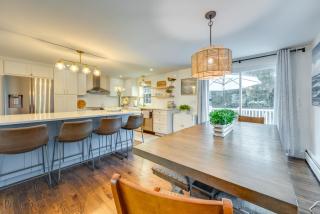 Rye Coastal Retreat with Deck and Outdoor Dining - Rye - 4