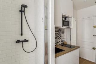 Small comfortable studio near Eiffel Tower - 3