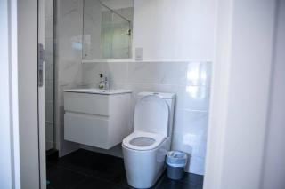 Special 1 Bed Apt W/pool View @Embassy Gard 70m2 - Cantonments - 5