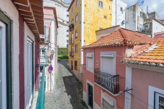 Panteão Studio in Alfama - with AC - Lissabon - 9