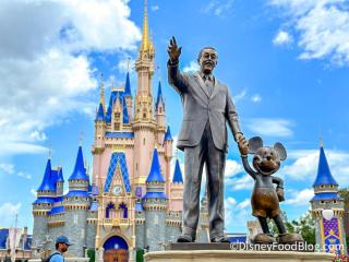 Private pool with a beautiful view overlooking the lake! Near Disney - Universal - 9