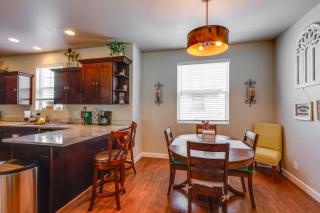 Spacious Retreat Less Than 3 Mi to Downtown Flagstaff! - 2