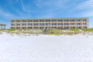 Crystal Sands Condos Free Beach Rentals Mar-Oct - Destin - 9