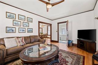 Downtown Bungalow with Geothermal Hot Spring - 5