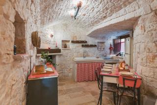 Trulli Country House Carla's Secret - Castellana Grotte - 9