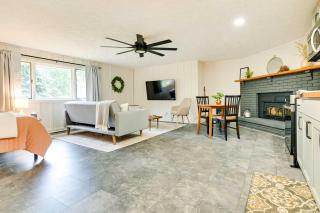 Modern Studio Less Than 13 Mi to Saratoga Racetrack! - 0