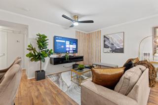 Luxe and Modern Dallas Condo 2 Mi to Highland Park! - Dallas - 0