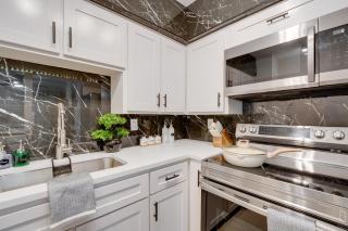 Luxe and Modern Dallas Condo 2 Mi to Highland Park! - Dallas - 1