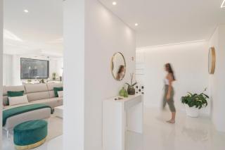 The White House by An Island Apart - 5