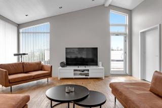 Luxury Villa with River View - Laugaras - 5