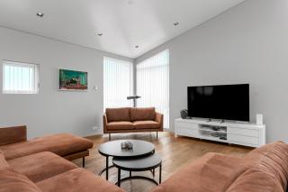 Luxury Villa with River View - Laugaras - 9