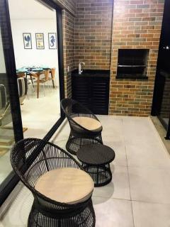 Uma quadra da praia - Vista para o Mar - Guaratuba - AC e Wi-Fi - 1