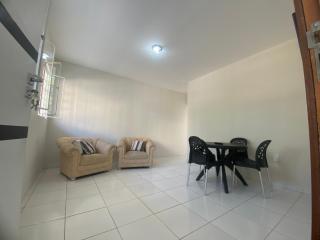Próx. ao shopping, para 10 pessoas, ar condicionado e garagem APT B - 6