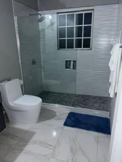 Oak Villa Montego Bay2 King Room - 3