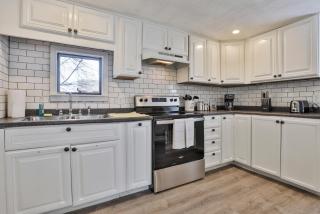 M20 Rentals Beautiful Salem NH 3bd 1ba Centrally Located - Salem - 6