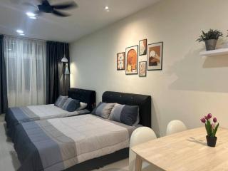 Studio 4 pax - Riverine Kuching III - Kuching - 9