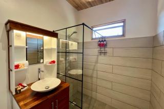 Fare Tau Otaha - Comfy cabin w Private Beach Access - Haapiti - 1
