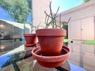 Serene Town home in Chandler with pool - 1