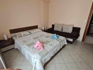 Giotas House-free parking - 7