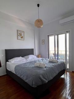 Beach Retreat in town - Korinthos - 8