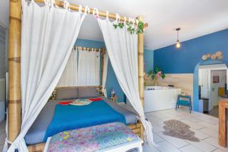 Mb Room - Appartement Jacuzzi Love Room Jacuzzi - 9