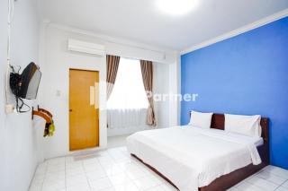 Hotel Serena Anggrek near Manhattan Times Square Mall Medan Mitra RedDoorz - Medan - 2