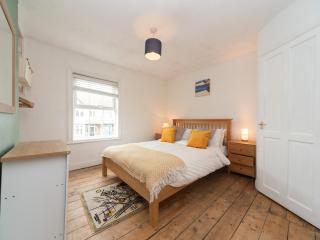 Pass the Keys A Bright Spacious Home With Free Parking - Surbiton - 8